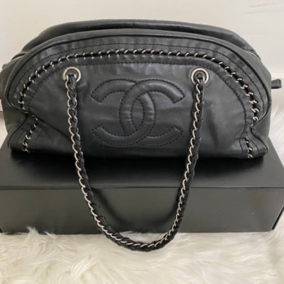 CHANEL BOWLER BAG (AUTHENTIC) - Picture 4 of 11